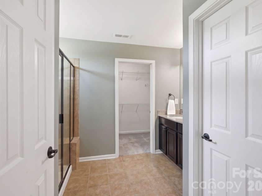 4851 Summerside Drive, Clover, SC 29710.  MLS# CAR4412393, YatesRealty ID 44274. 