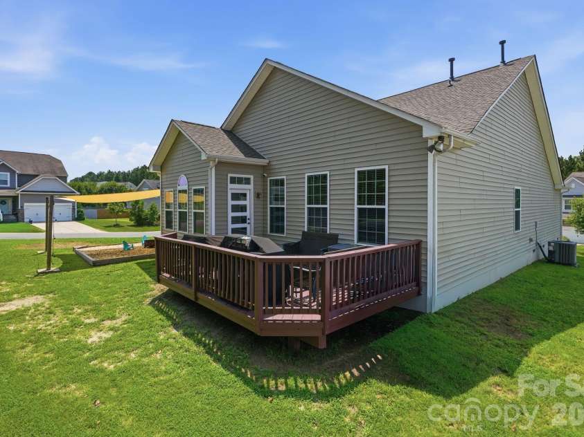 4851 Summerside Drive, Clover, SC 29710.  MLS# CAR4412393, YatesRealty ID 44274. 