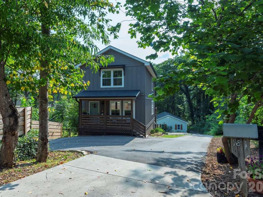 191 Chatham Road, Asheville, NC 28804.  MLS# CAR4413770, YatesRealty ID 44276. 