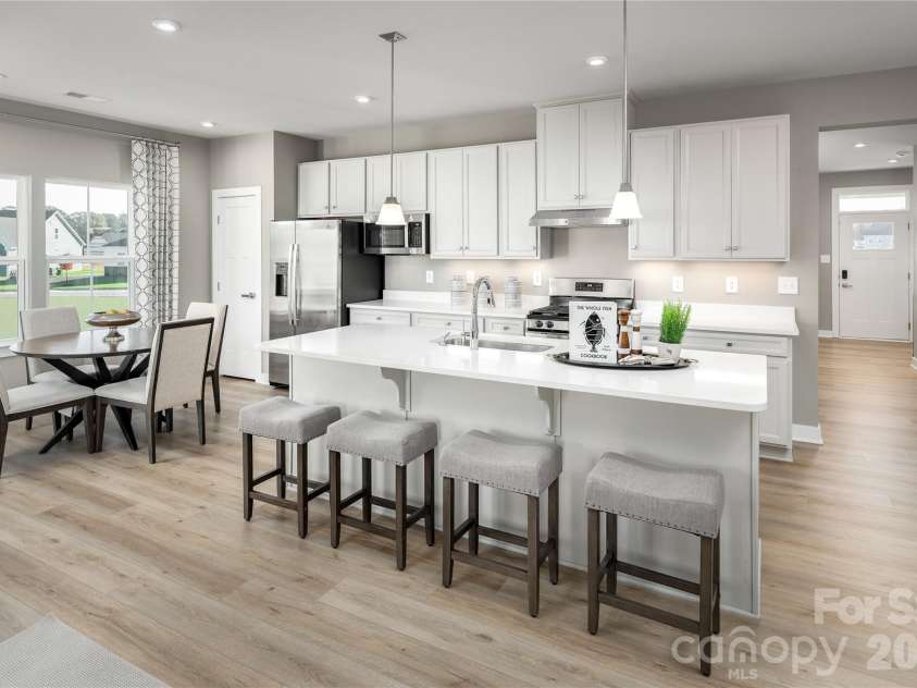 925 Heathway Drive, Charlotte, NC 28213.  MLS# CAR4414387, YatesRealty ID 44278. Representative Photo Only