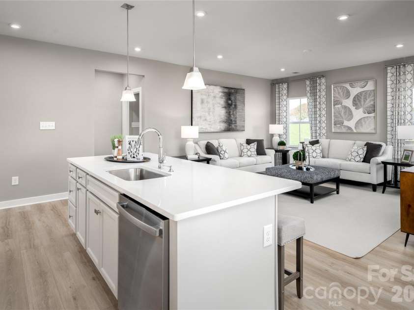 925 Heathway Drive, Charlotte, NC 28213.  MLS# CAR4414387, YatesRealty ID 44278. Representative Photo Only