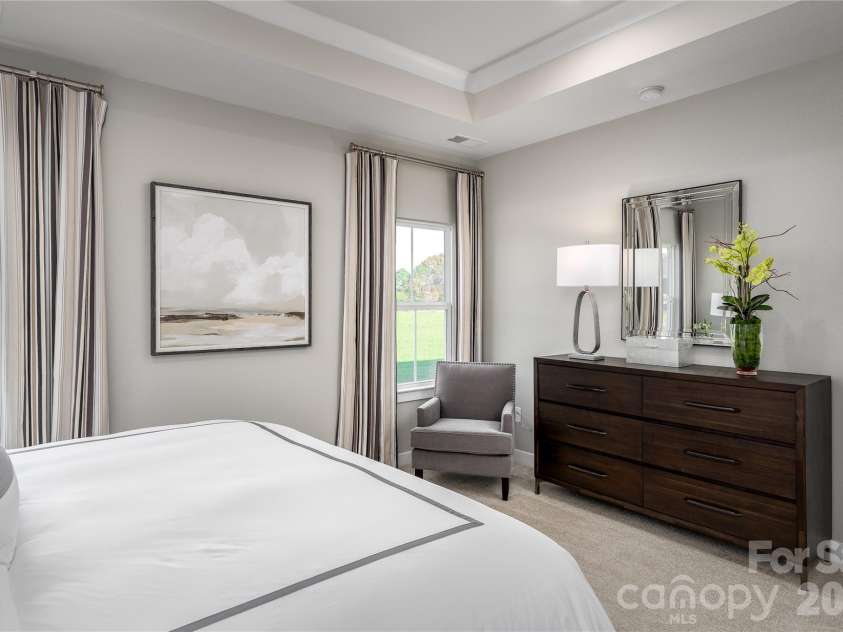 925 Heathway Drive, Charlotte, NC 28213.  MLS# CAR4414387, YatesRealty ID 44278. Representative Photo Only
