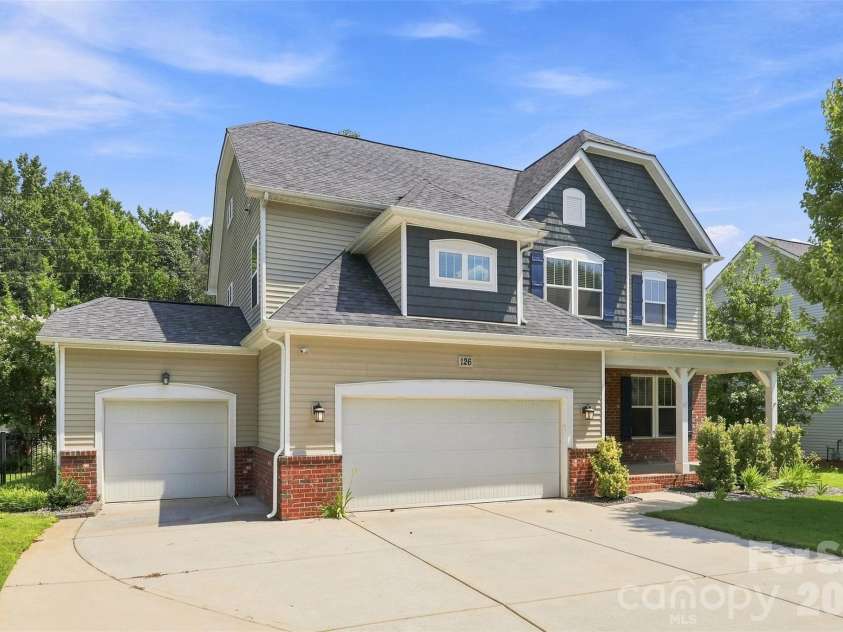 126 Misty Woods Drive, Clover, SC 29710.  MLS# CAR4414251, YatesRealty ID 44279. 126 Misty Woods Dr