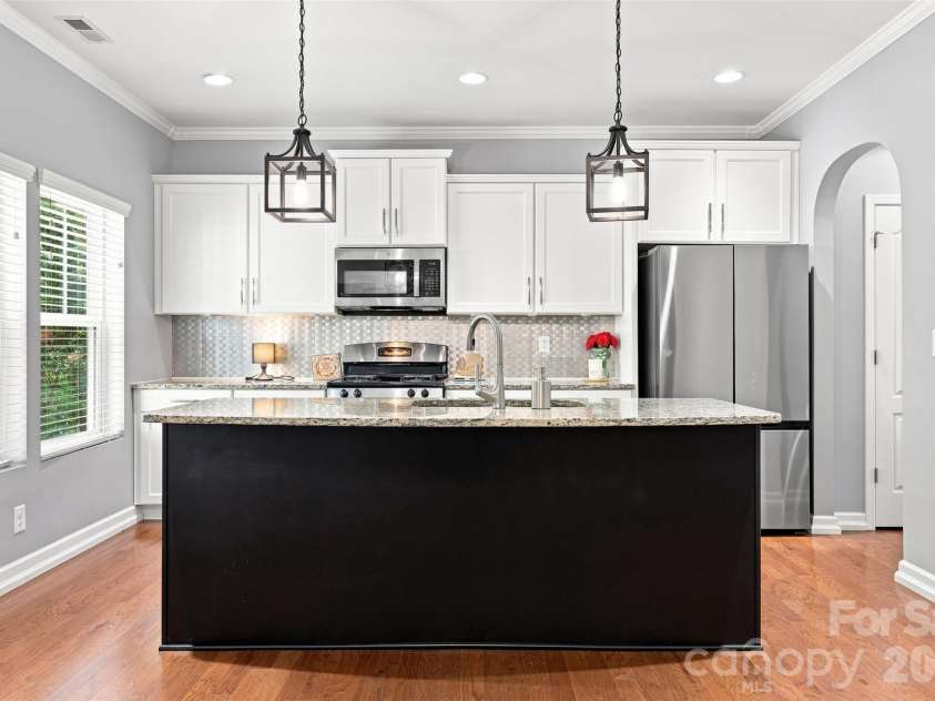 126 Misty Woods Drive, Clover, SC 29710.  MLS# CAR4414251, YatesRealty ID 44279. Kitchen