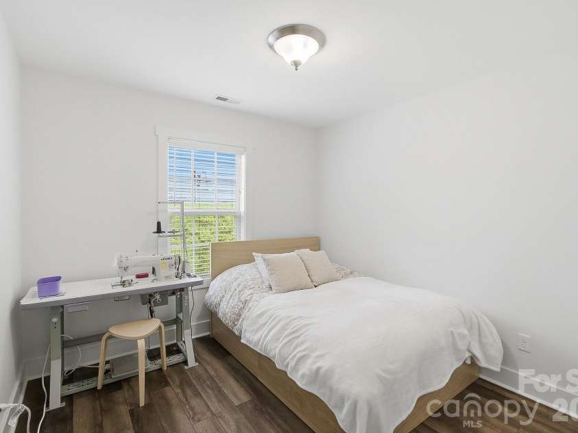 13 Mallard Run Drive, Arden, NC 28704.  MLS# CAR4411940, YatesRealty ID 44281. 