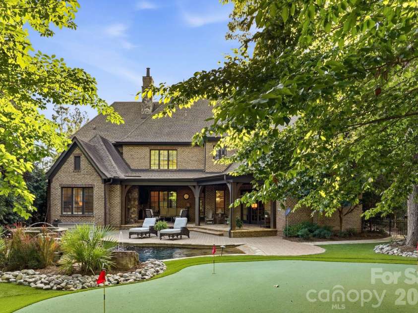 7924 Skye Lochs Drive, Waxhaw, NC 28173.  MLS# CAR4414042, YatesRealty ID 44282. 