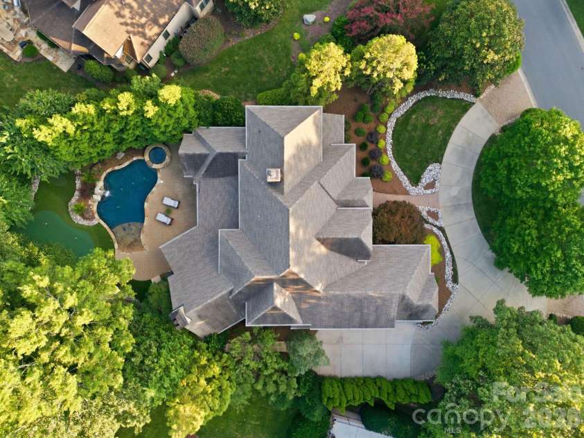 7924 Skye Lochs Drive, Waxhaw, NC 28173.  MLS# CAR4414042, YatesRealty ID 44282. 