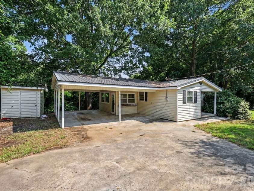 14059 Highway 55 Highway, Blacksburg, SC 29702.  MLS# CAR4413284, YatesRealty ID 44283. 