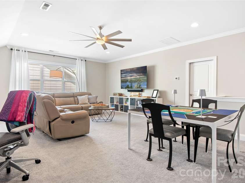 218 Stone Mountain Way, Denver, NC 28037.  MLS# CAR4402089, YatesRealty ID 44285. 