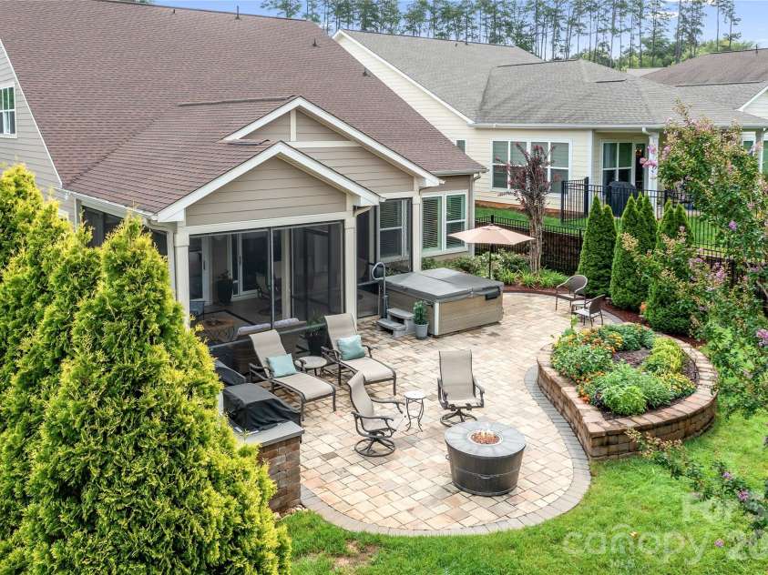 218 Stone Mountain Way, Denver, NC 28037.  MLS# CAR4402089, YatesRealty ID 44285. 
