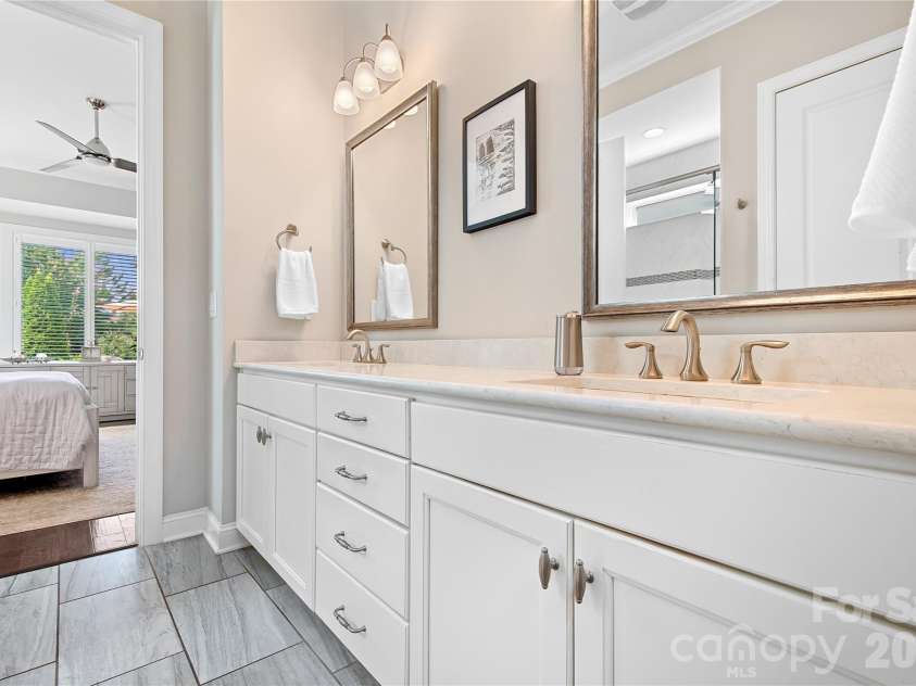 218 Stone Mountain Way, Denver, NC 28037.  MLS# CAR4402089, YatesRealty ID 44285. Master Bathroom- Dual Sinks