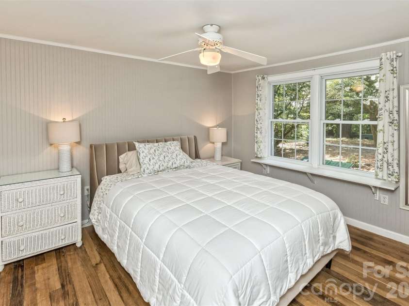 136 Flynn Branch Road, Fletcher, NC 28732.  MLS# CAR4414684, YatesRealty ID 44286. 