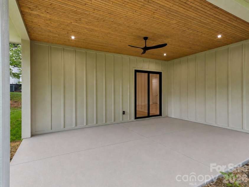 25 Copper Mill Court, Candler, NC 28715.  MLS# CAR4413961, YatesRealty ID 44287. 