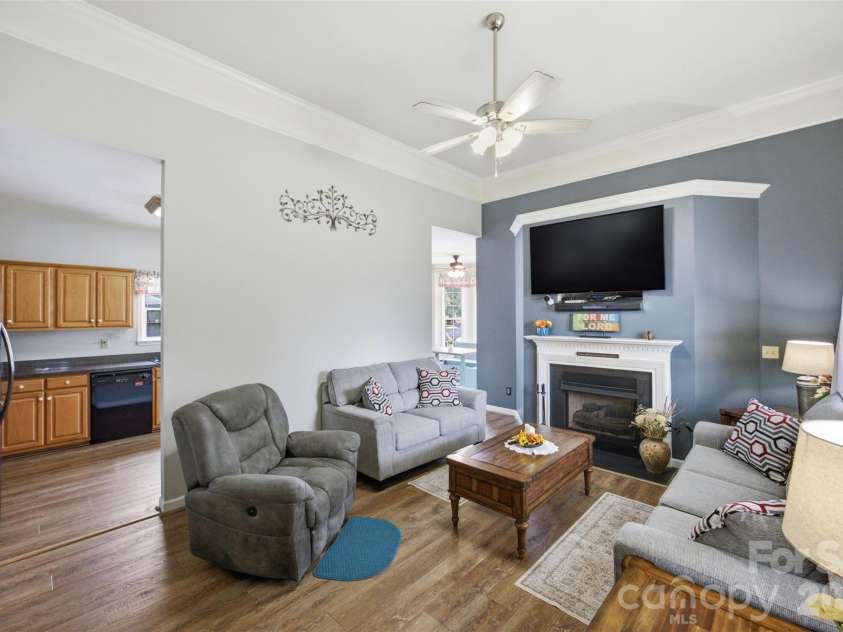 400 Brookhollow Drive, York, SC 29745.  MLS# CAR4414021, YatesRealty ID 44288. 
