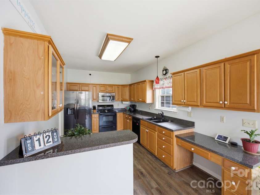 400 Brookhollow Drive, York, SC 29745.  MLS# CAR4414021, YatesRealty ID 44288. 