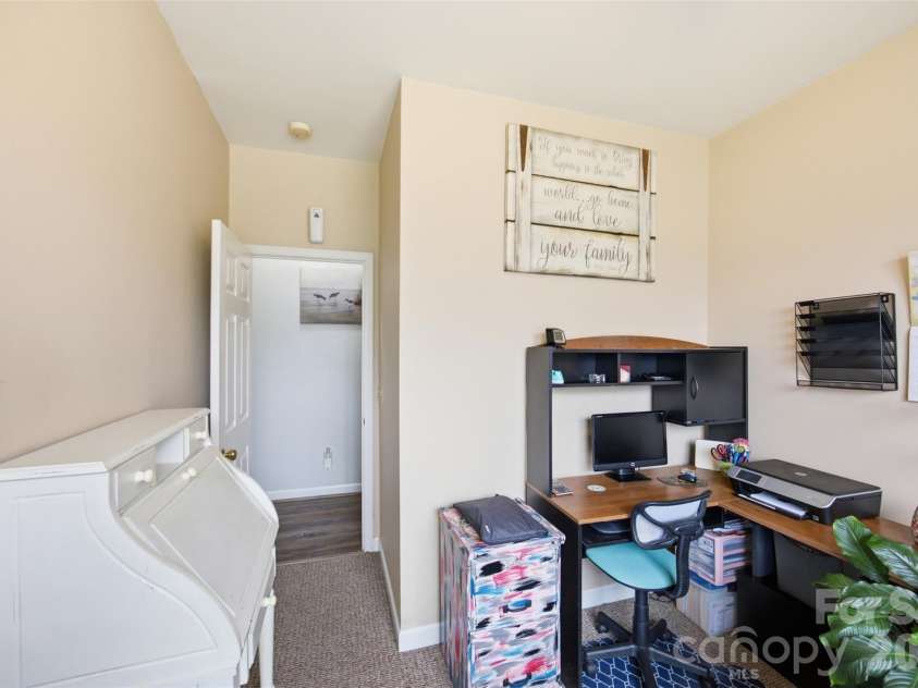 400 Brookhollow Drive, York, SC 29745.  MLS# CAR4414021, YatesRealty ID 44288. 