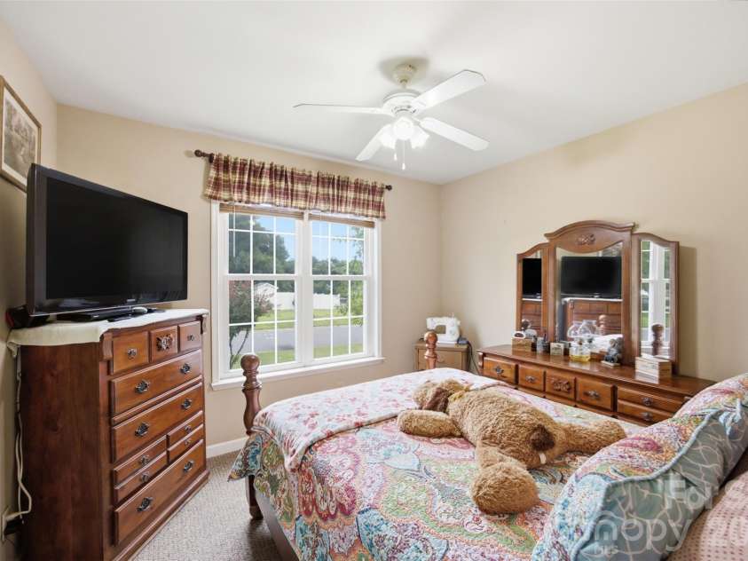 400 Brookhollow Drive, York, SC 29745.  MLS# CAR4414021, YatesRealty ID 44288. 