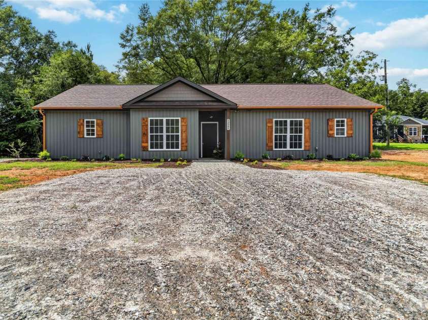 2553 Mt Prospect Road, Chester, SC 29706.  MLS# CAR4413897, YatesRealty ID 44289. 
