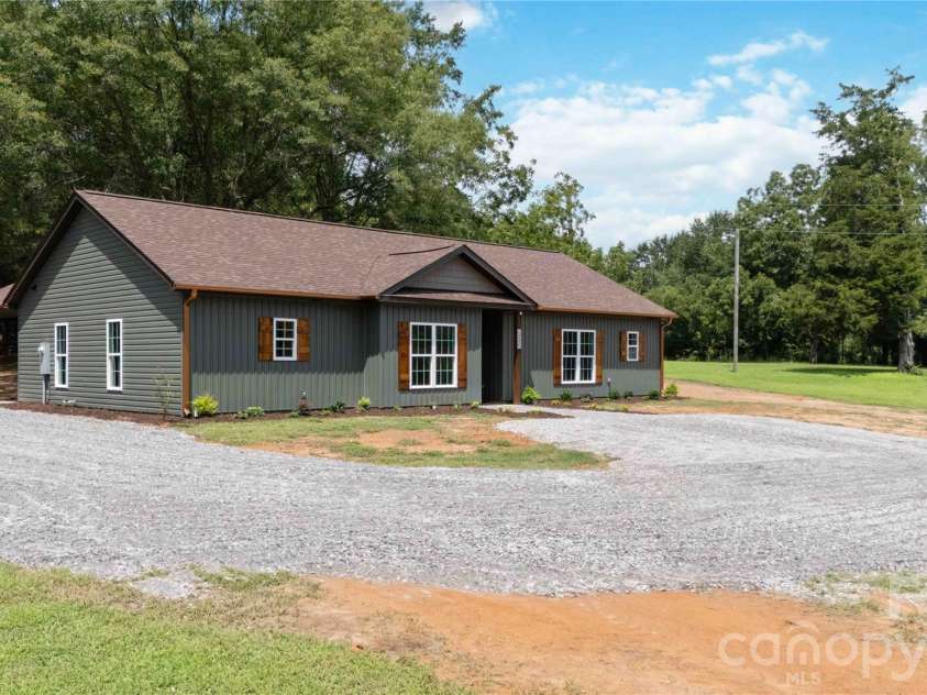 2553 Mt Prospect Road, Chester, SC 29706.  MLS# CAR4413897, YatesRealty ID 44289. 
