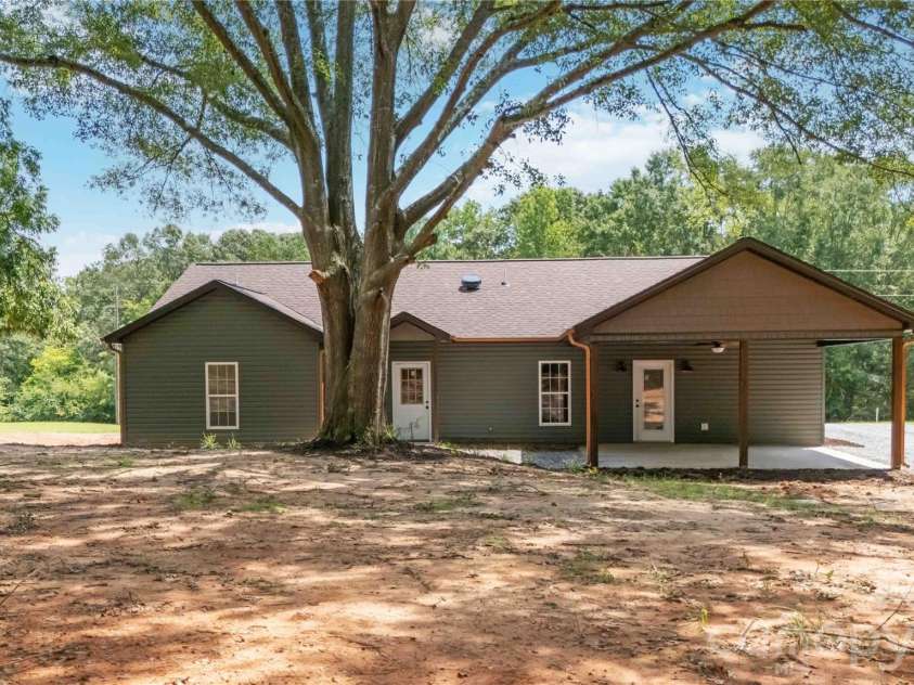 2553 Mt Prospect Road, Chester, SC 29706.  MLS# CAR4413897, YatesRealty ID 44289. 