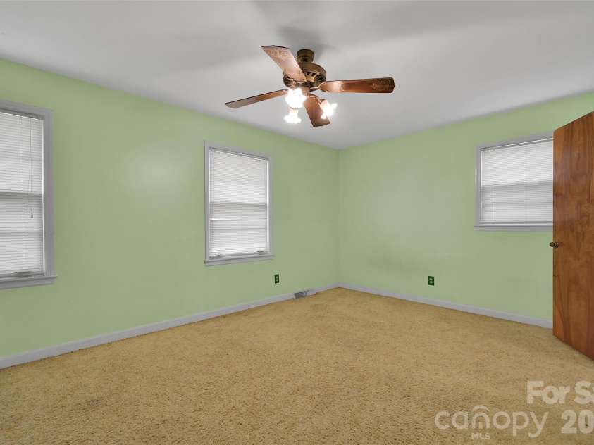 1202 Midwood Drive, Monroe, NC 28112.  MLS# CAR4356506, YatesRealty ID 4429. 