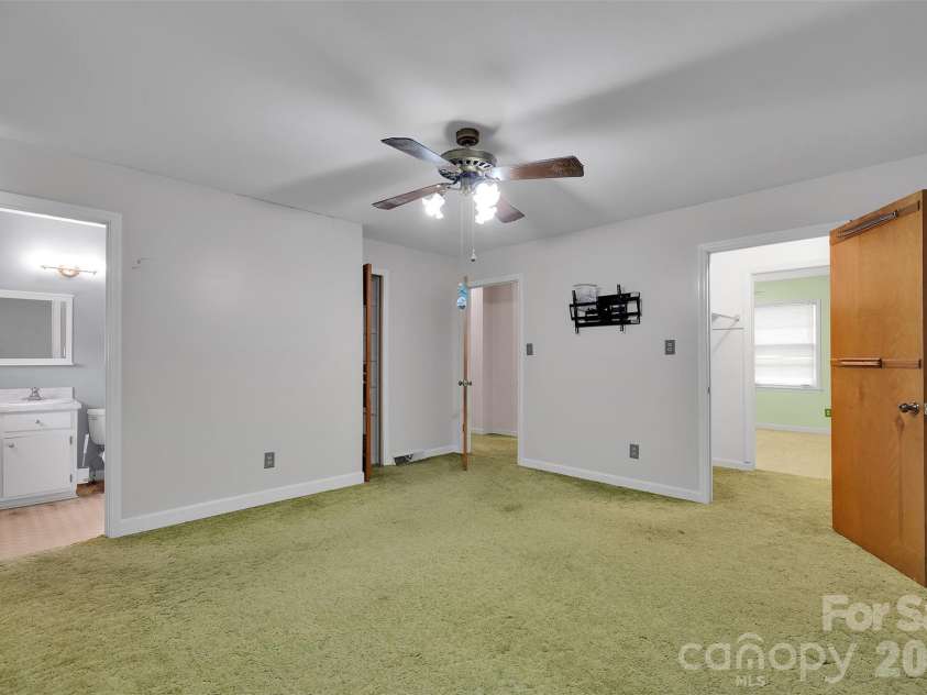 1202 Midwood Drive, Monroe, NC 28112.  MLS# CAR4356506, YatesRealty ID 4429. 
