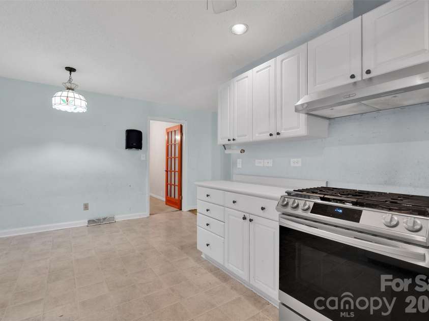 1202 Midwood Drive, Monroe, NC 28112.  MLS# CAR4356506, YatesRealty ID 4429. 