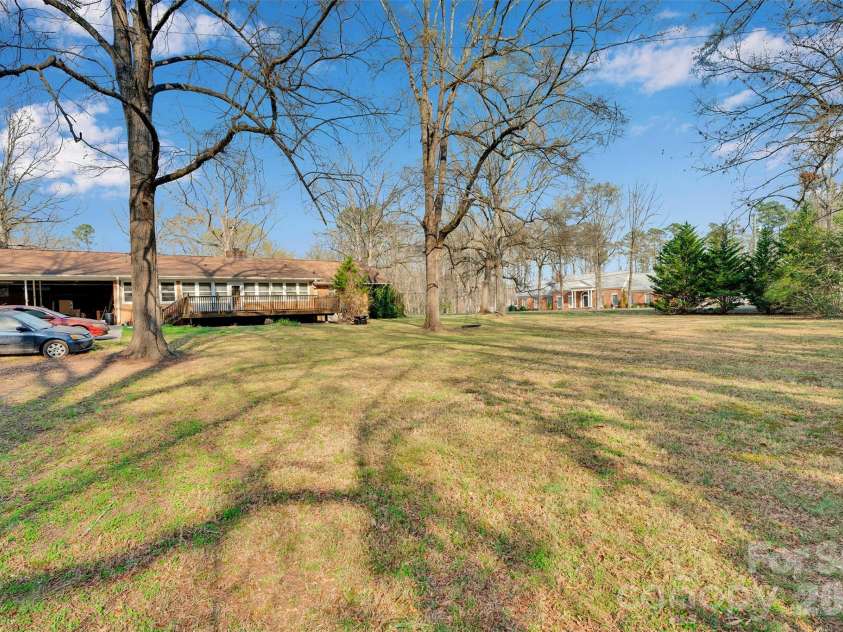 1202 Midwood Drive, Monroe, NC 28112.  MLS# CAR4356506, YatesRealty ID 4429. 