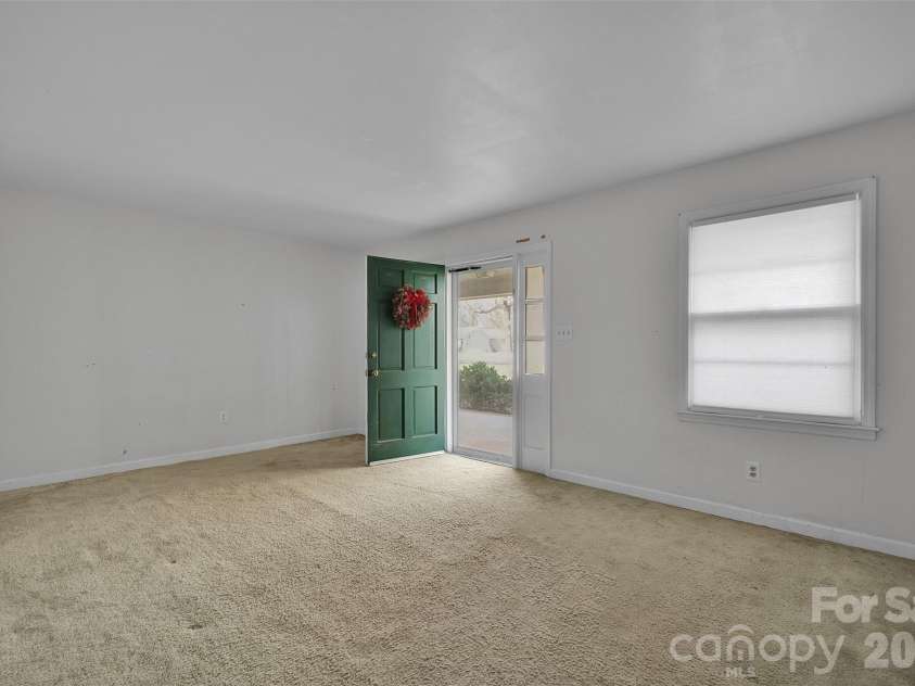 1202 Midwood Drive, Monroe, NC 28112.  MLS# CAR4356506, YatesRealty ID 4429. Virtual Staging Carpet