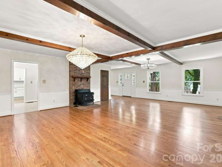 514 Belwood Drive, Belmont, NC 28012.  MLS# CAR4414573, YatesRealty ID 44290. 