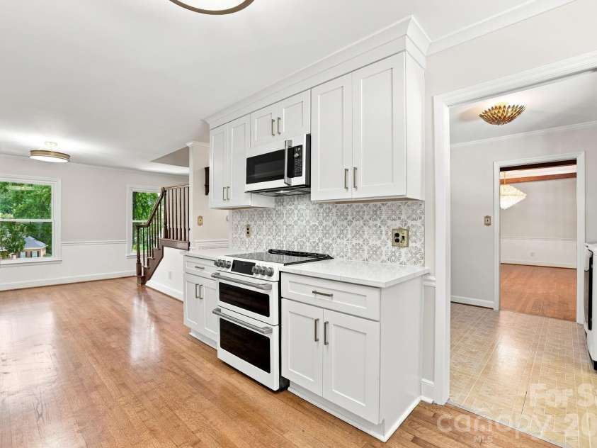 514 Belwood Drive, Belmont, NC 28012.  MLS# CAR4414573, YatesRealty ID 44290. 