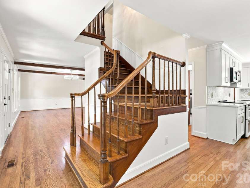 514 Belwood Drive, Belmont, NC 28012.  MLS# CAR4414573, YatesRealty ID 44290. 
