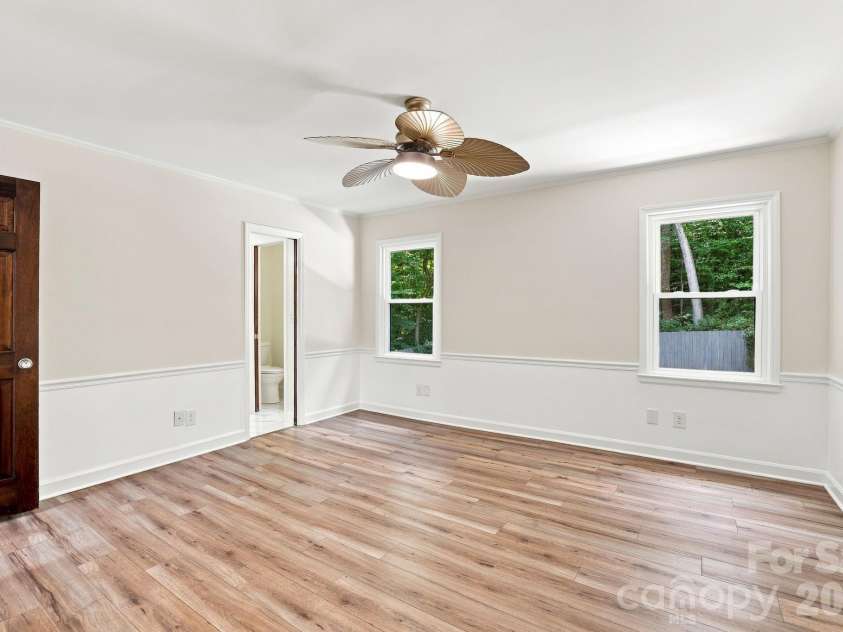 514 Belwood Drive, Belmont, NC 28012.  MLS# CAR4414573, YatesRealty ID 44290. 