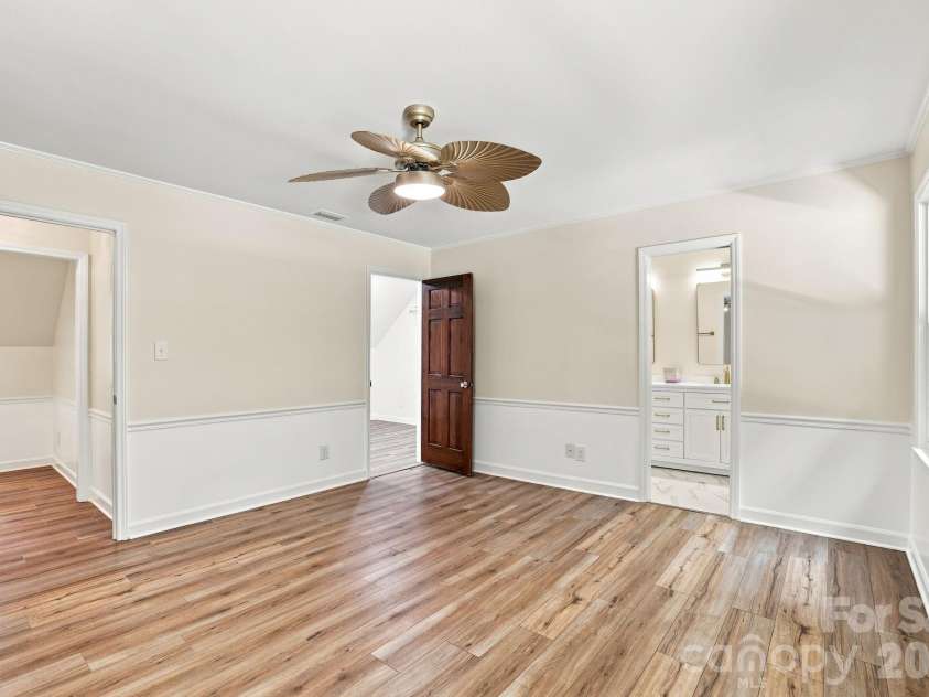 514 Belwood Drive, Belmont, NC 28012.  MLS# CAR4414573, YatesRealty ID 44290. 