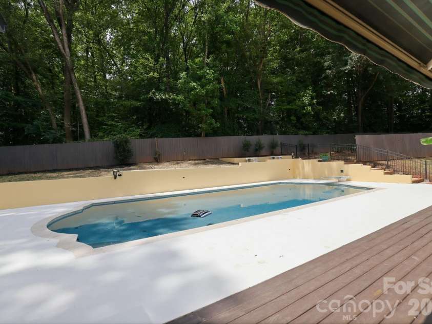 514 Belwood Drive, Belmont, NC 28012.  MLS# CAR4414573, YatesRealty ID 44290. 