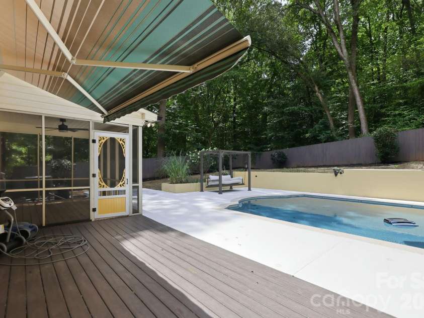 514 Belwood Drive, Belmont, NC 28012.  MLS# CAR4414573, YatesRealty ID 44290. 