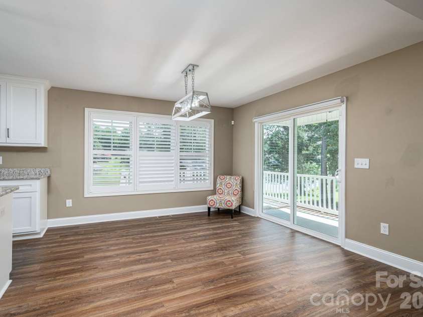 6901 Navajo Trail, Sherrills Ford, NC 28673.  MLS# CAR4414423, YatesRealty ID 44291. 