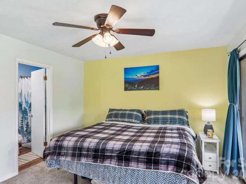 70 Ninevah Road, Waynesville, NC 28786.  MLS# CAR4414516, YatesRealty ID 44292. 