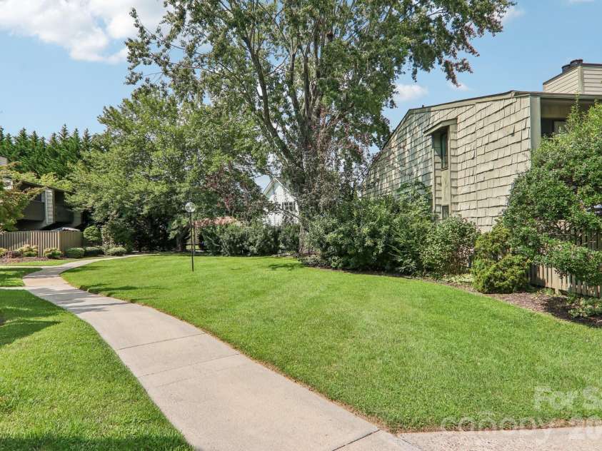 70 Ninevah Road, Waynesville, NC 28786.  MLS# CAR4414516, YatesRealty ID 44292. 