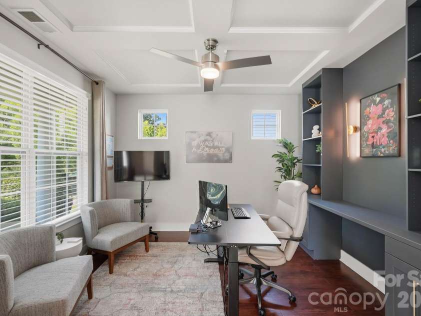 1702 Woodward Avenue, Charlotte, NC 28206.  MLS# CAR4414135, YatesRealty ID 44293. Home office