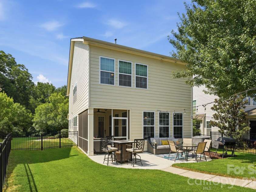 1702 Woodward Avenue, Charlotte, NC 28206.  MLS# CAR4414135, YatesRealty ID 44293. Rear
