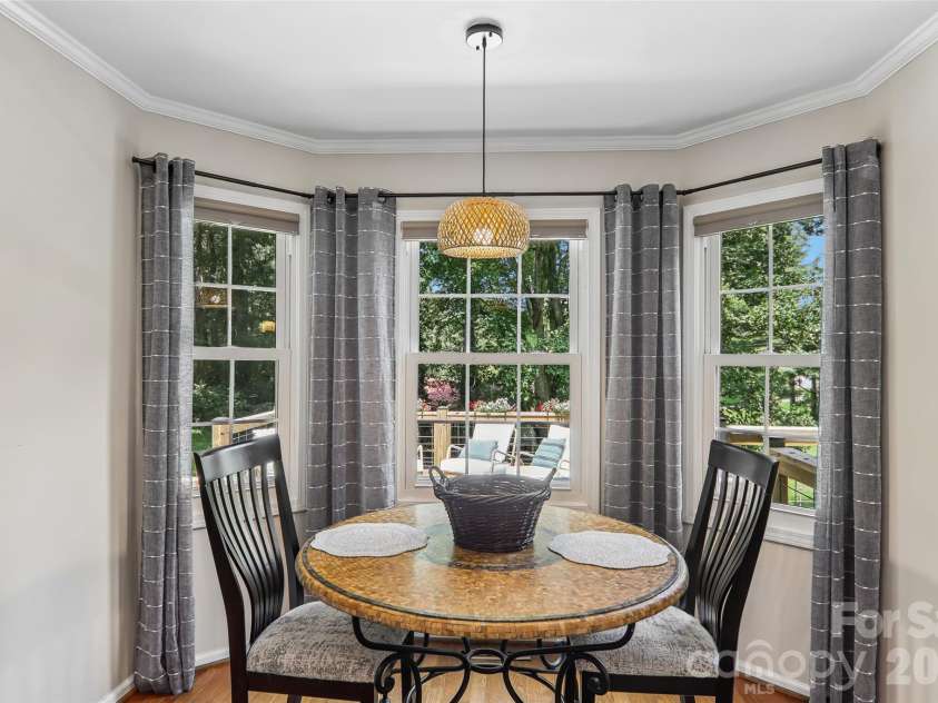 70 Acorn Lane, Clyde, NC 28721.  MLS# CAR4411372, YatesRealty ID 44294. 