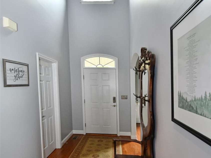 2525 Brook Stone Drive, Clemmons, NC 27012.  MLS# CAR4398428, YatesRealty ID 44297. 