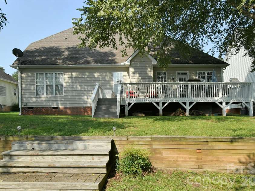 2525 Brook Stone Drive, Clemmons, NC 27012.  MLS# CAR4398428, YatesRealty ID 44297. 