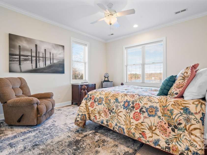 4165 54th Avenue, Hickory, NC 28601.  MLS# CAR4210566, YatesRealty ID 443. 