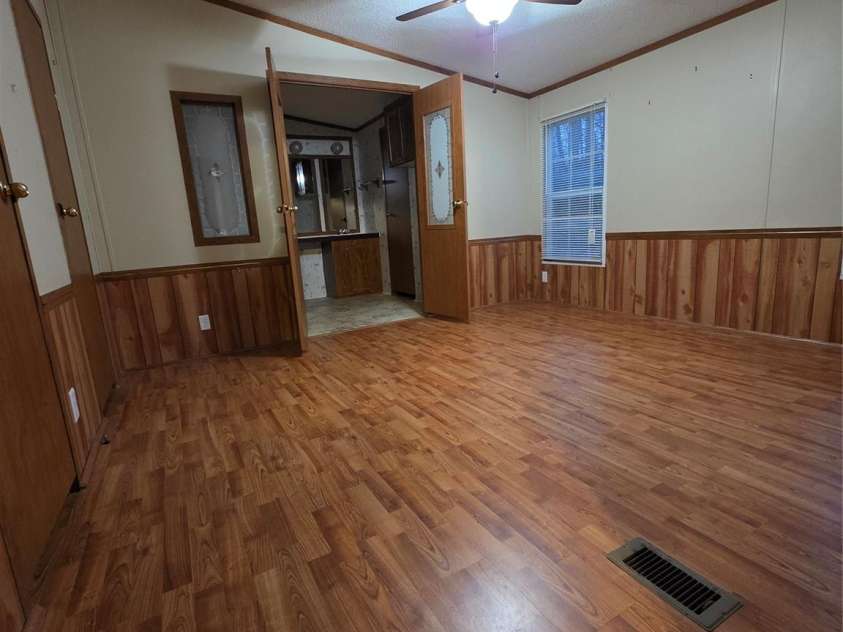 1044 Rabbit Trail, Gastonia, NC 28052.  MLS# CAR4334931, YatesRealty ID 4430. Primary bedroom