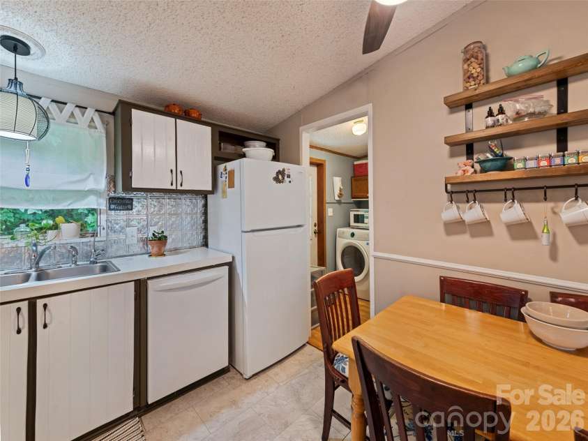 180 Hidden Meadow Drive, Candler, NC 28715.  MLS# CAR4412444, YatesRealty ID 44302. 