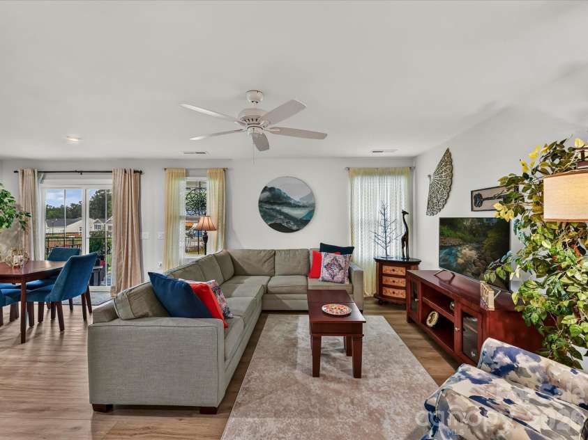 557 Nesbe Street, Lancaster, SC 29720.  MLS# CAR4411330, YatesRealty ID 44303. 