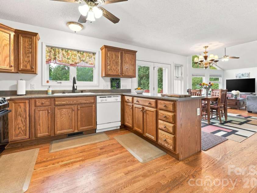 58 Sequoia Trail, Leicester, NC 28748.  MLS# CAR4411793, YatesRealty ID 44304. 
