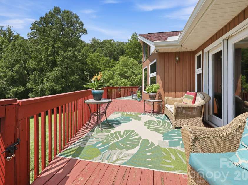 58 Sequoia Trail, Leicester, NC 28748.  MLS# CAR4411793, YatesRealty ID 44304. 